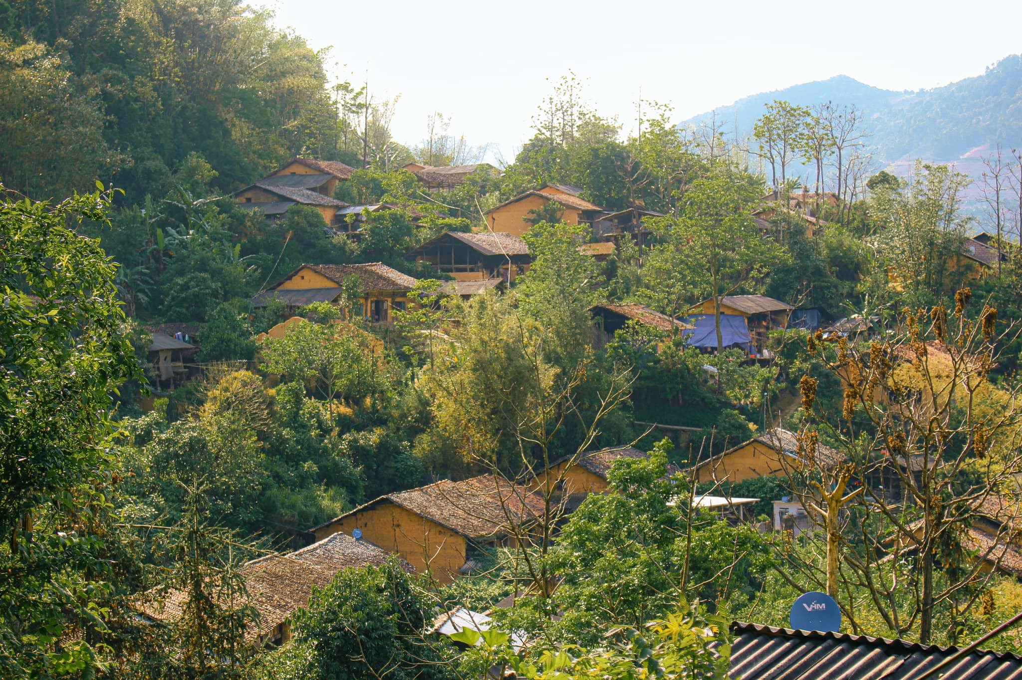 Làng cổ thiện hương
